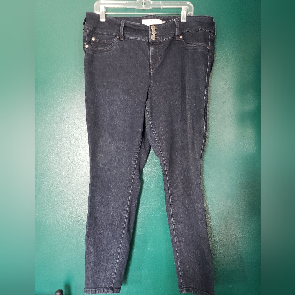Torrid First at Fit Jeggings Women's Size 18 R Jeans dark wash